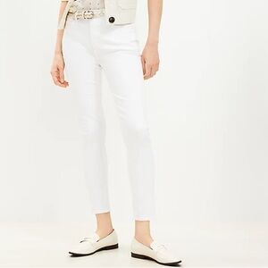 Women’s White Pants. Loft. NWT